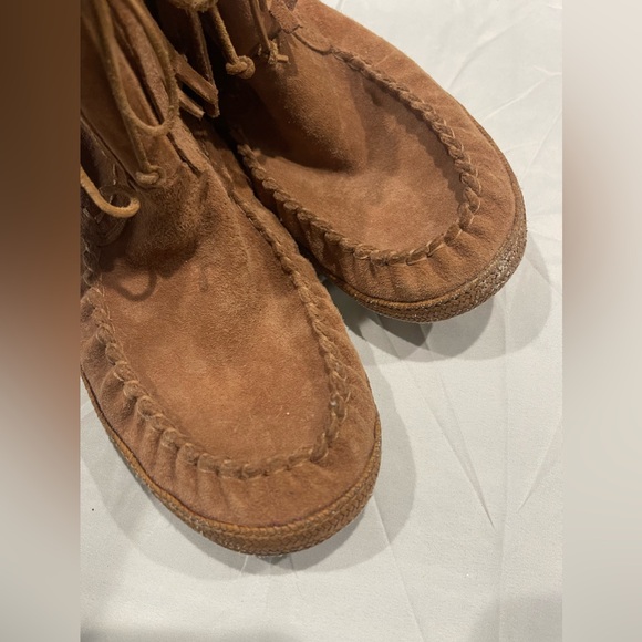 🤎UGG AUSTRALIA VERY NICE BROWN ANKLE BOOTS WITH FRINGES  & SIDE ZIPPER SZ 10🤎 - Picture 3 of 10